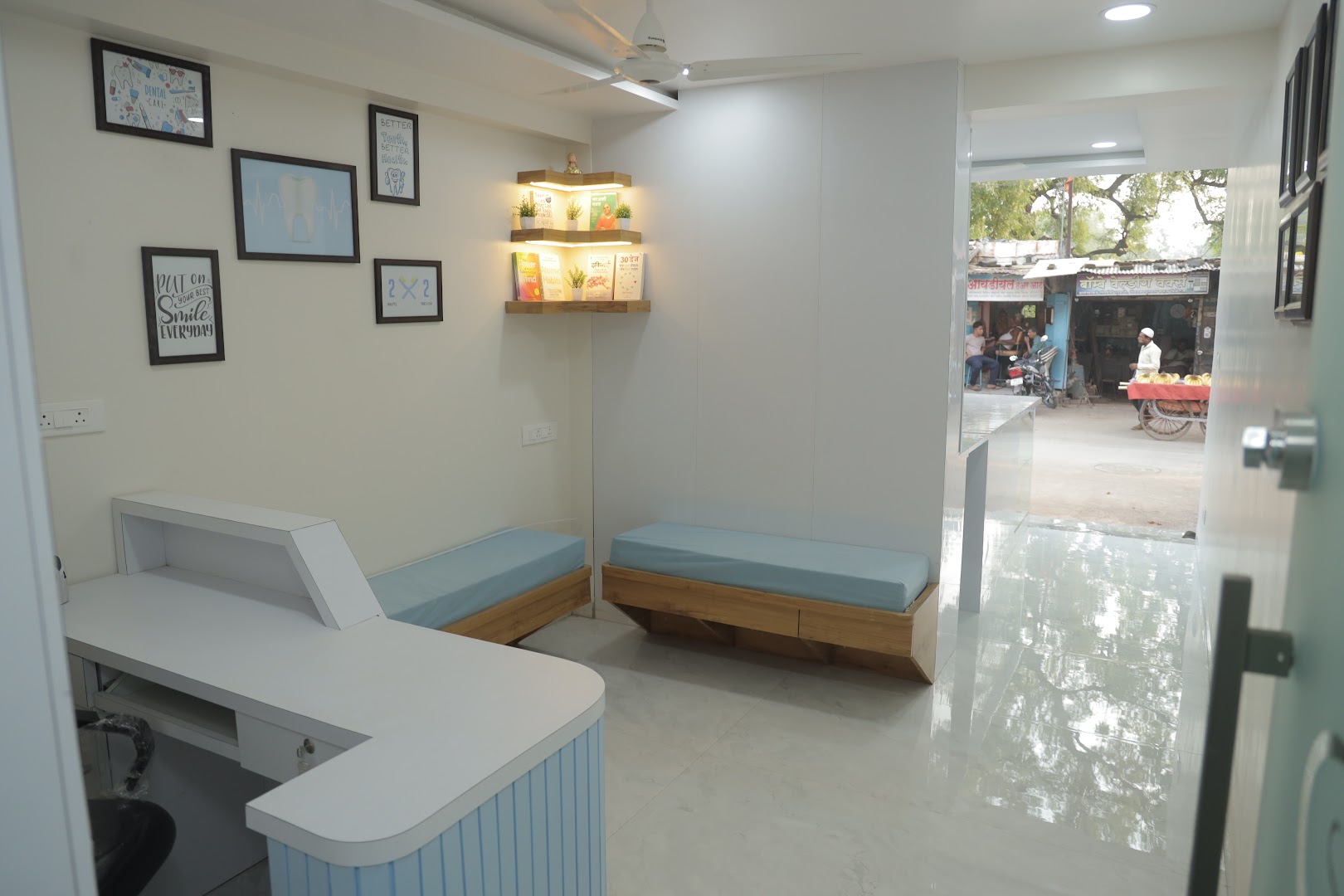 Dr. Kothari's Suman Dental Hospital & Implant Center - Modern Clinic Interior Photo 4 in Amalner