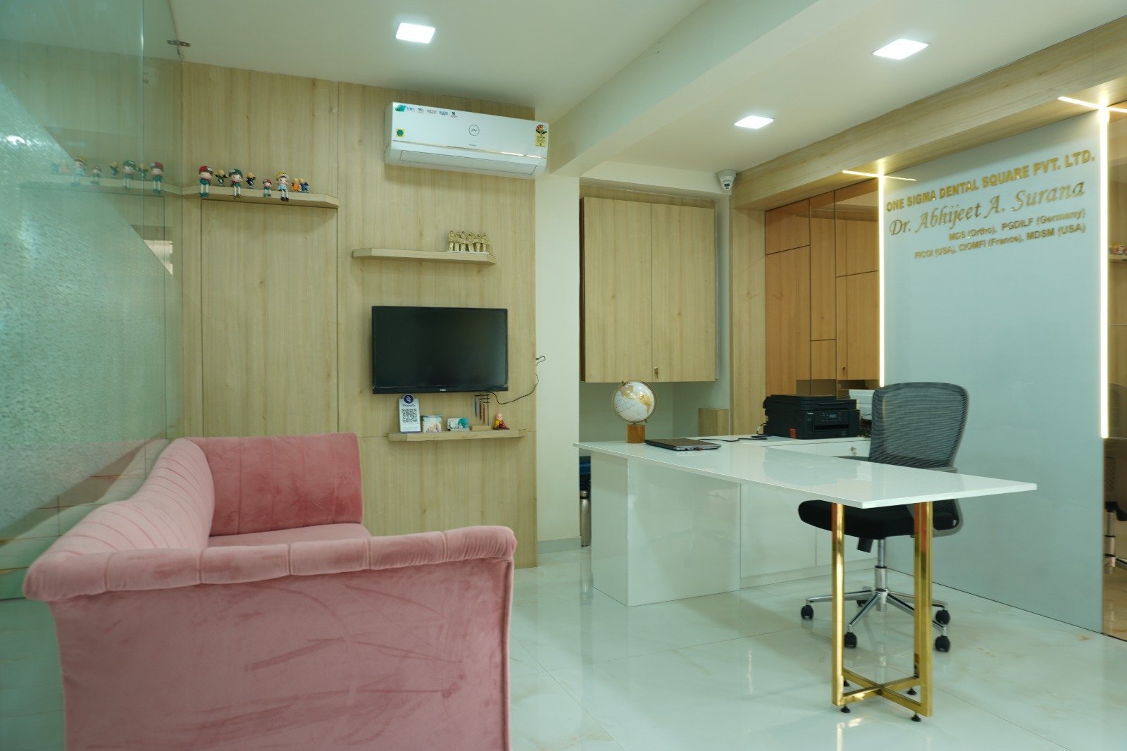 One Sigma Dental Square Pvt Ltd - Modern Clinic Interior Photo 3 in Nashik