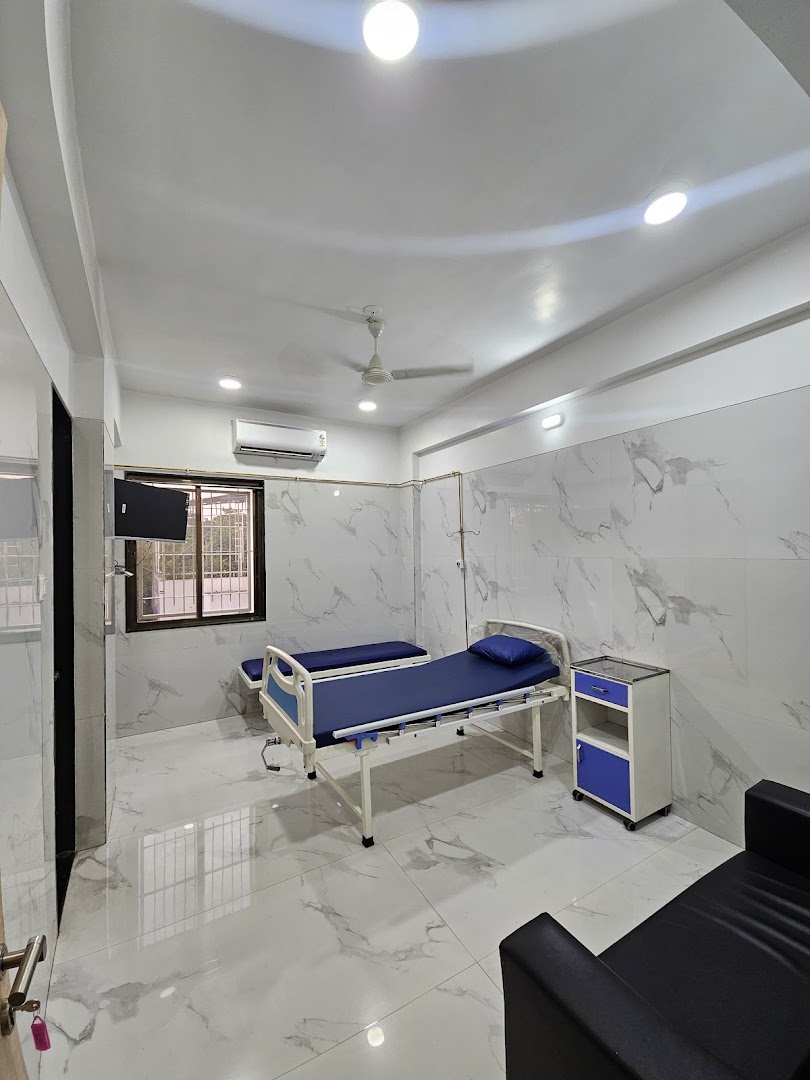     &    - Physician/Thyroid Disorder/Diabetis/Cardiologist in Jalgaon - Modern Clinic Interior Photo 2 in Jalgaon