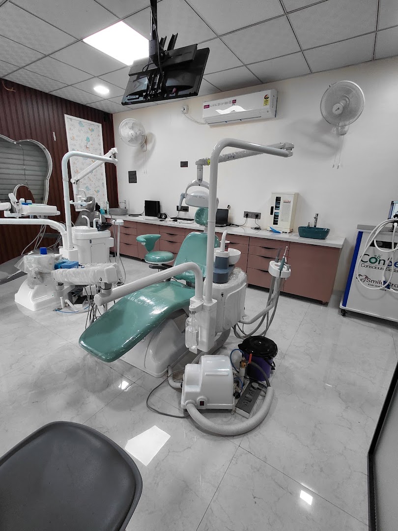 Smilecraft Kids and Family Dental Care,Buldhana, Maharashtra - Modern Clinic Interior Photo 4 in Buldhana