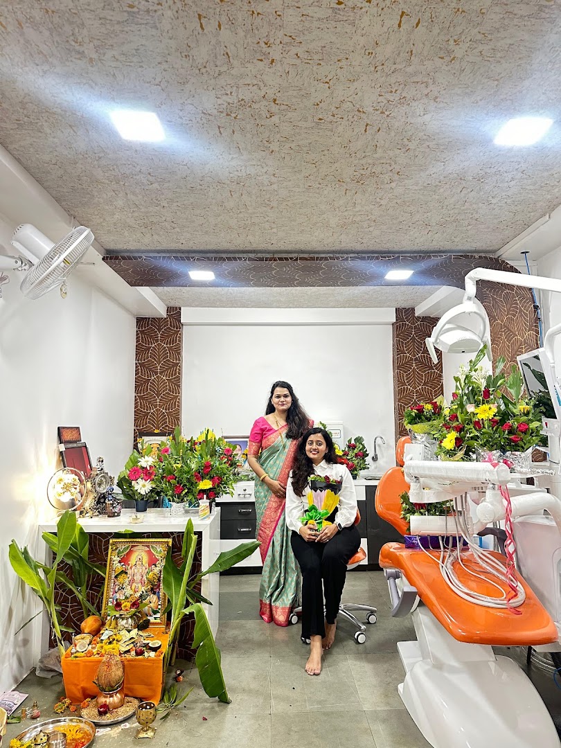 Suhasya Multispecialty Dental Clinic - Modern Clinic Interior Photo 2 in Jalgaon
