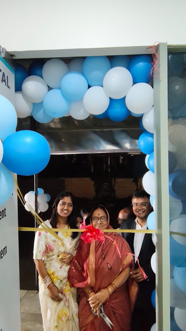 Vedant Dental Clinic And Dental Implant Centre - Modern Clinic Interior Photo 4 in Jalgaon