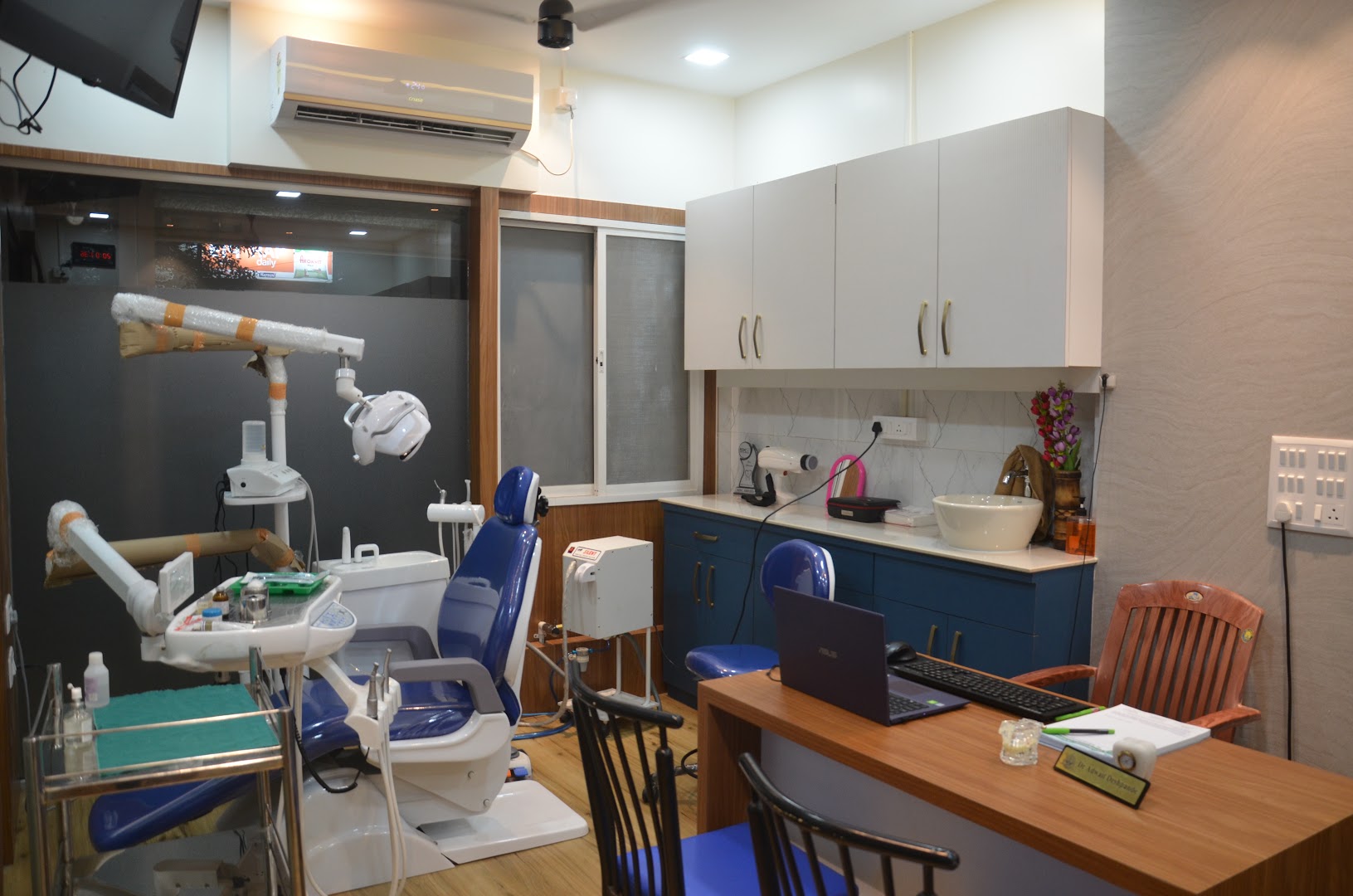 DESHPANDE DENTAL CARE