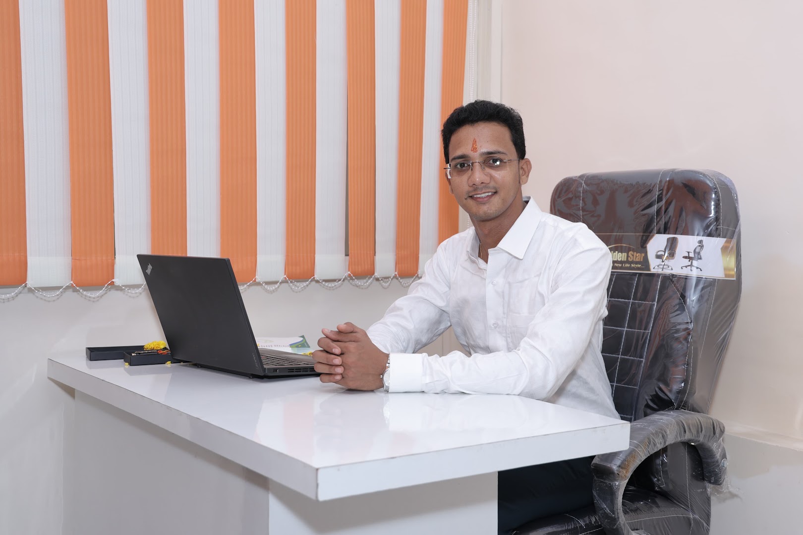 Saptashrungi Dental Clinic Sendhwa || Best Dental Clinic | Dentist | Dental Surgeon | Root Canal Specialist