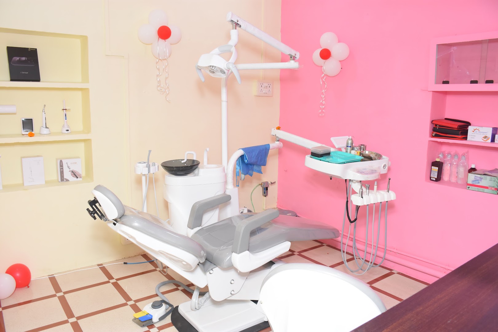 SAURABH MULTISPECIALITY DENTAL CLINIC